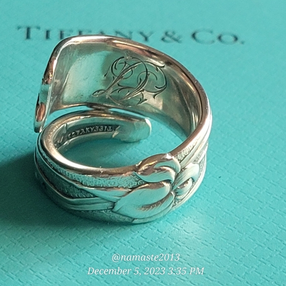 1872 Tiffany & Company IRIS Spoon Ring in Sterling Silver Luxury Jewelry #51 - Picture 4 of 14